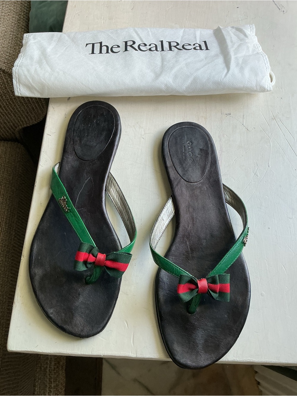 Gucci Green Leather Bow Thong Sandals with Red & Green Ribbon